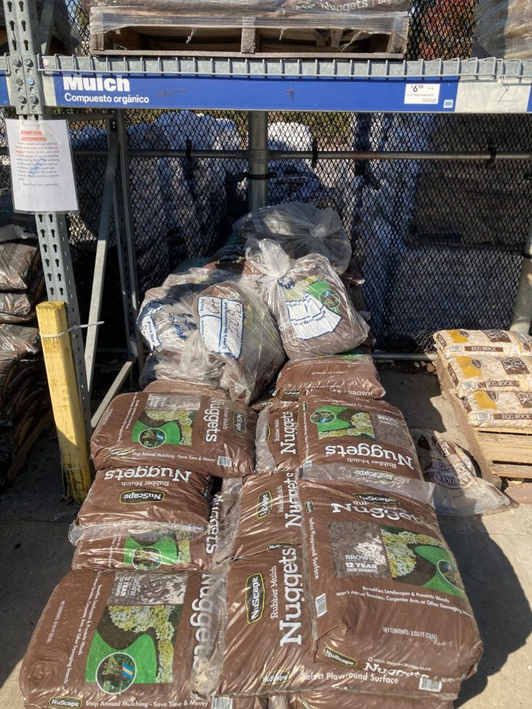 hardwood mulch lowes｜TikTok Search