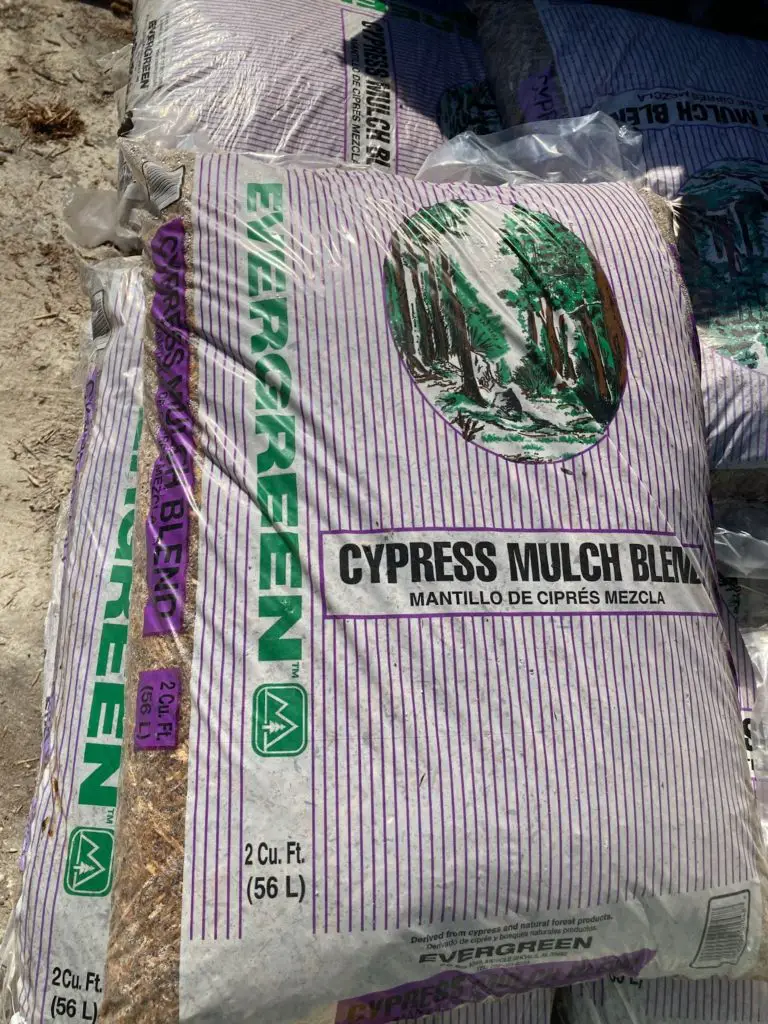 Cypress mulch blend at lowes