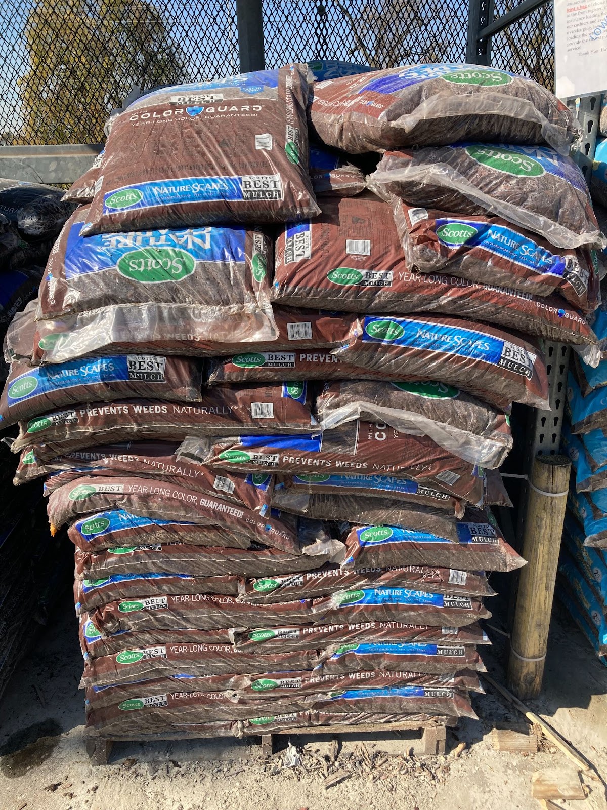 mulch at lowes