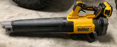 DeWalt 20V MAX DCBL722P1 125 mph 450 CFM 20 V Battery Handheld