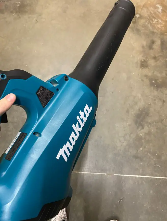 makita 18v blower