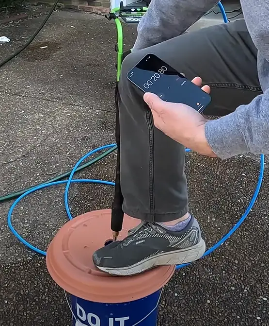 GPM test on a pressure washer
