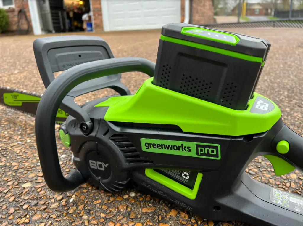 greenworks battery chainsaw 80v