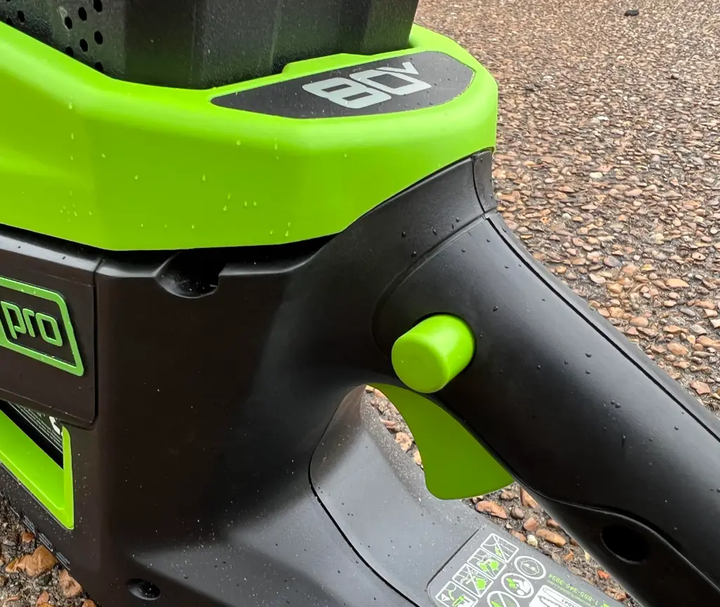 greenworks chainsaw safety