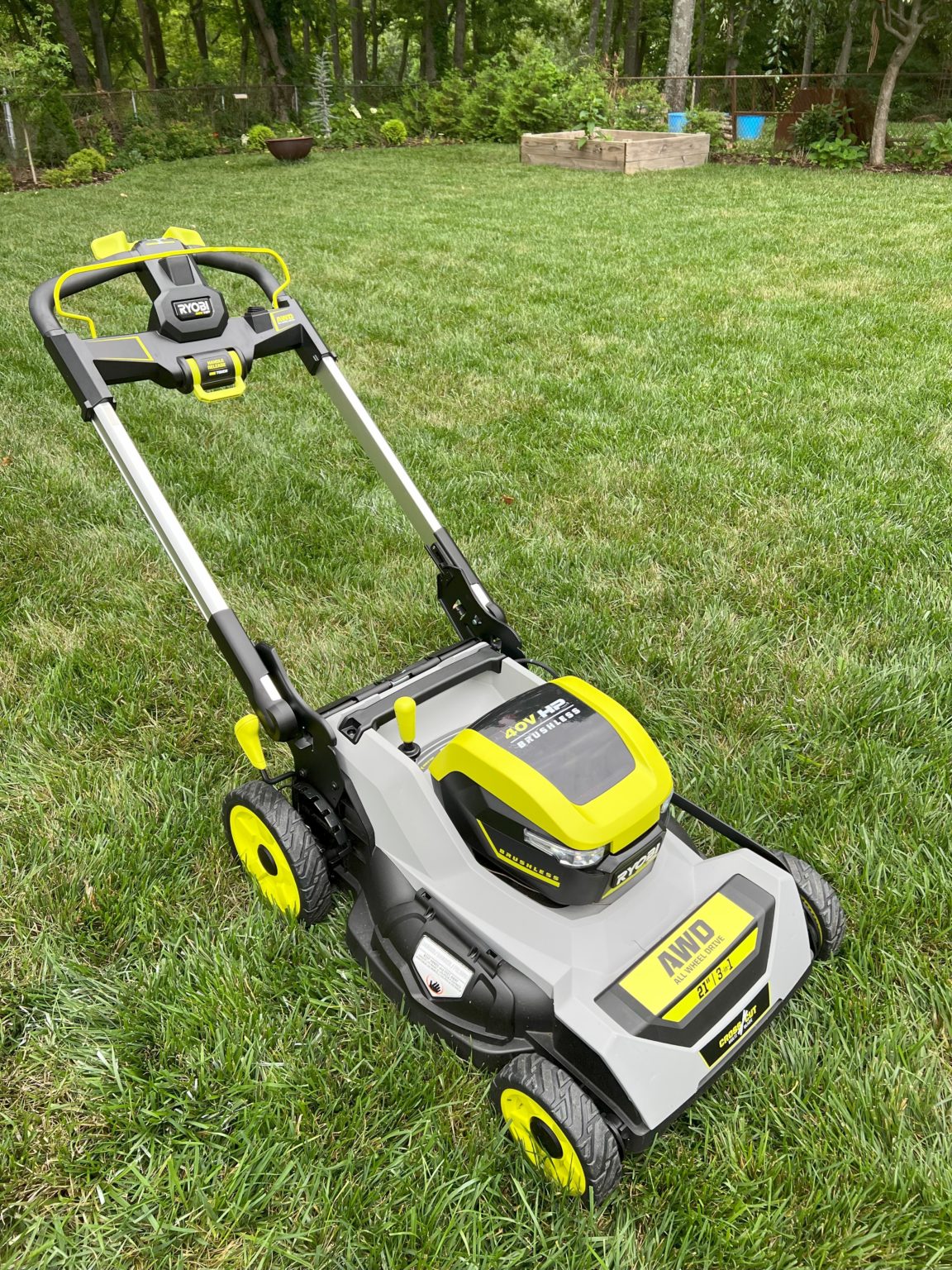 Ryobi 40V vs Milwaukee M18 Lawn Mower Comparison | TLR