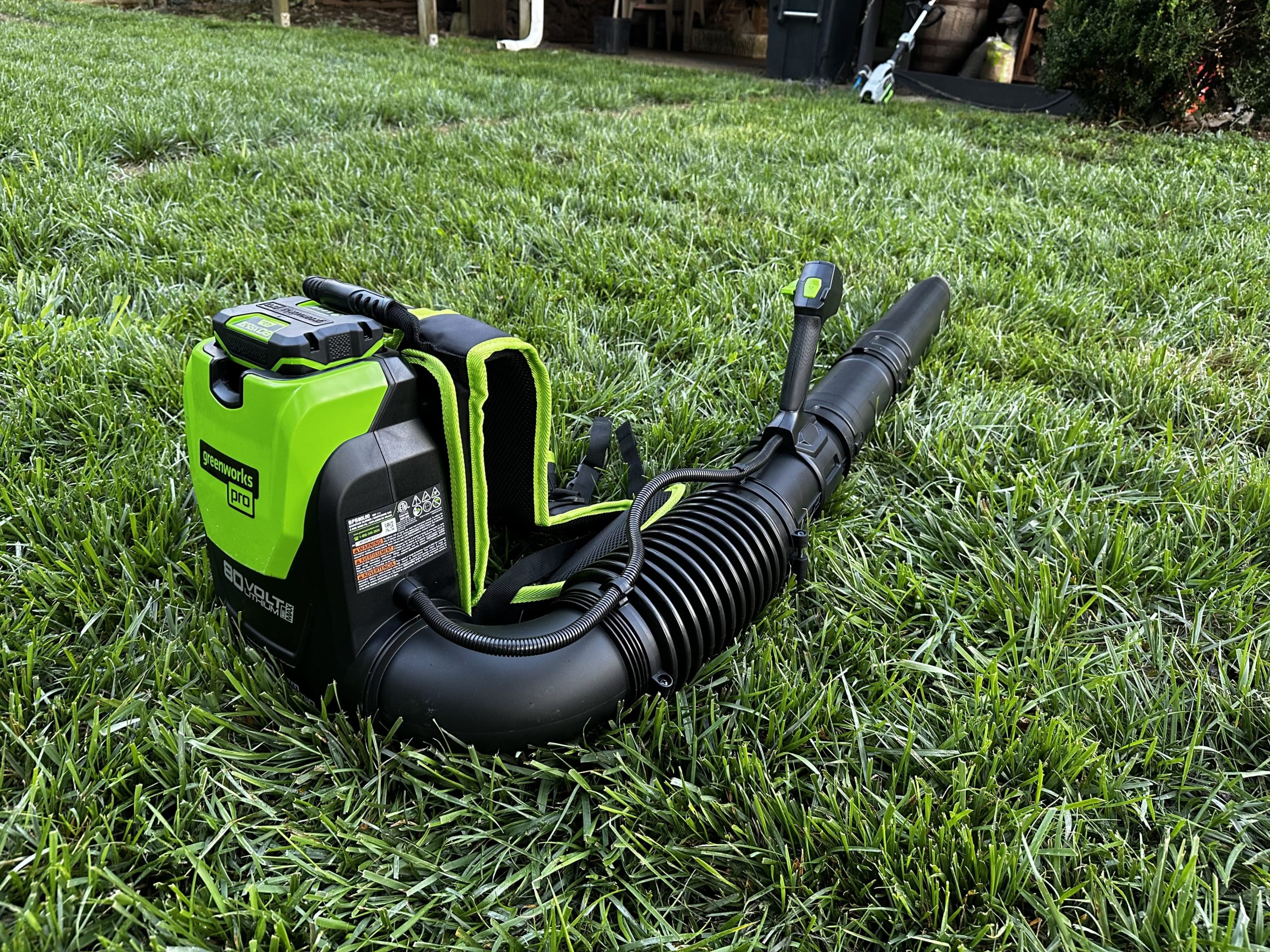 battery backpack blower greenworks