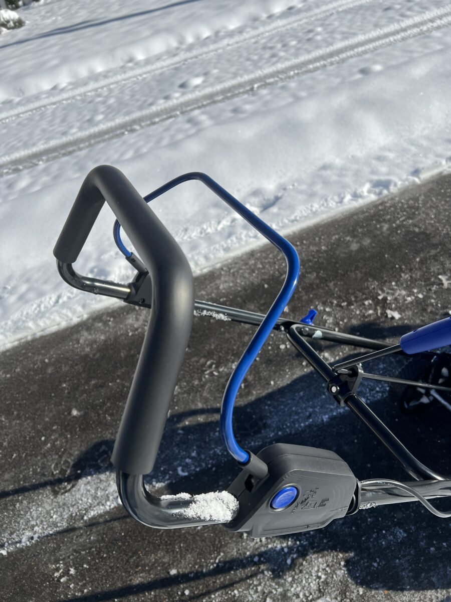 easy to use handles on the wild badger snow blower