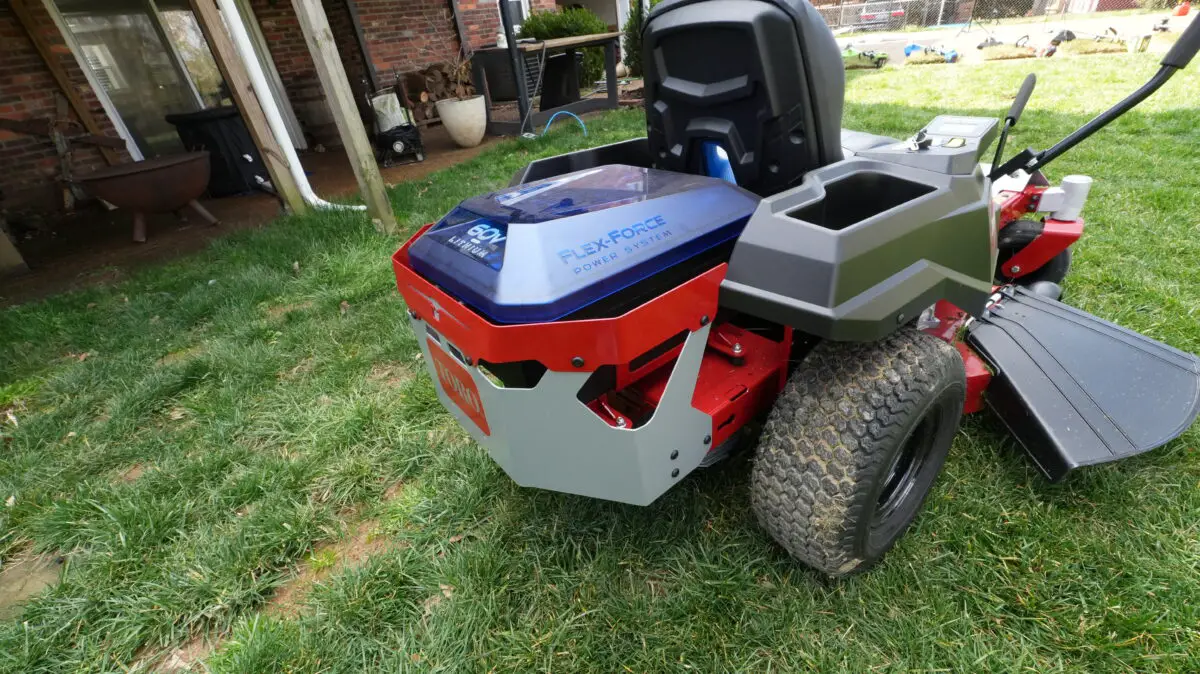 Toro Timecutter electric version from the back